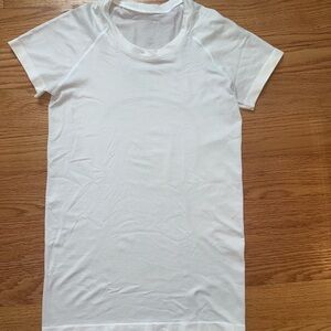 lululemon athletica swiftly tech White Short Sleeve Tee
